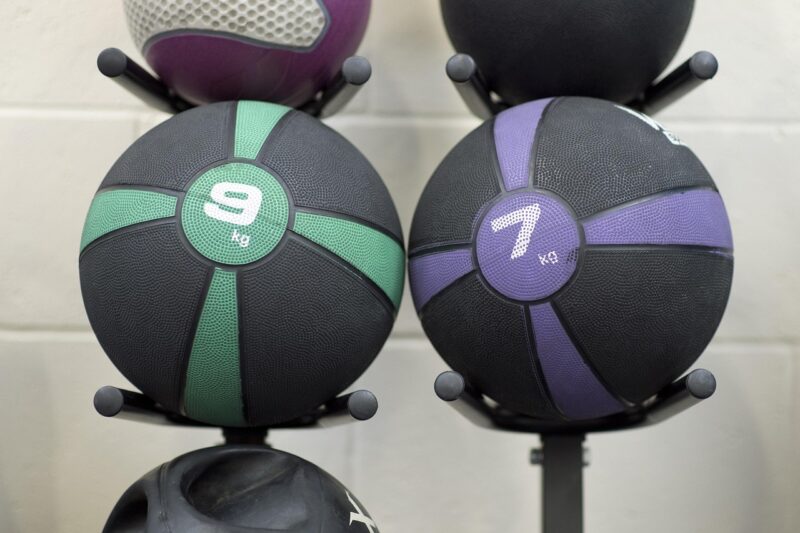 Why the Yes4All Slam Ball Should Be a Part of Your Fitness Routine?