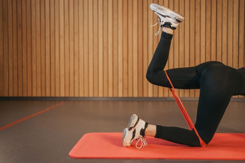Glute Lab by Bret Contreras: Why I Stopped Thinking Squats Alone Build Glutes