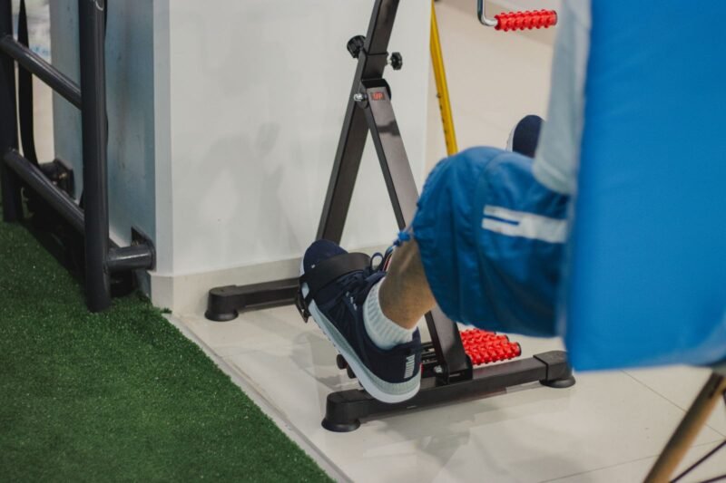 Transform your workout with the Sunny Mini Stepper!