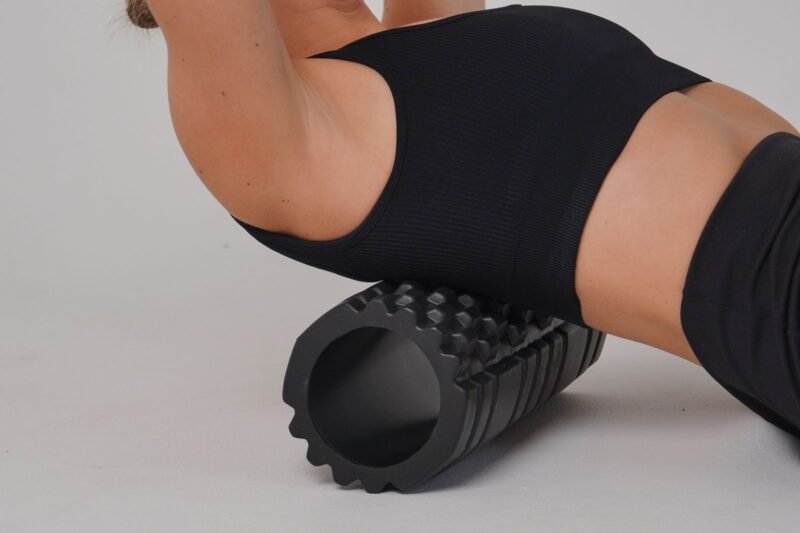 Foam Rolling Guide: Reduce Muscle Tightness and Recover Faster After Workouts.