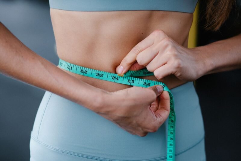 ActiveGear Waist Trimmer: Enhance Your Workouts and Sculpt Your Waist